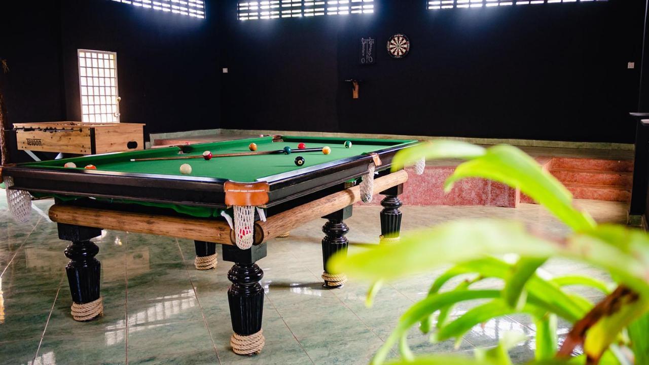 Arcadia Downtown Hostel Kampot Exterior photo